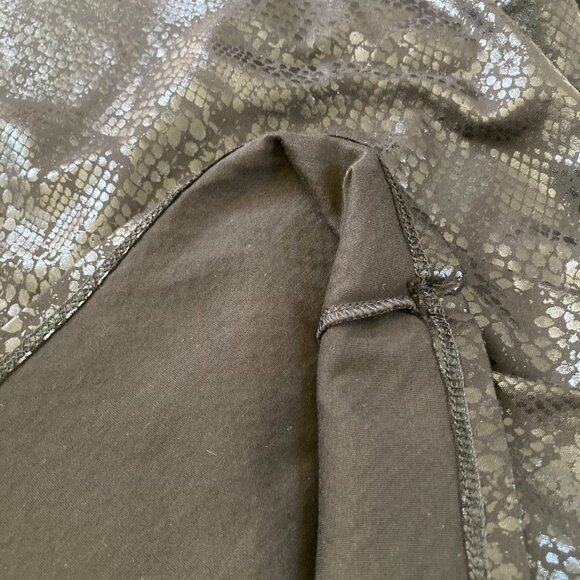 WHBM BLACK TEXTURED SHORT SLEEVED TEE with BANDED COLLAR SIZE XXS - Picture 12 of 14